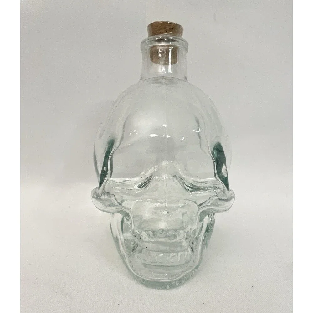 NEW Skull Decanter Drink Glass Skull Whiskey Bottle JD Cork Stopper 5 1/4